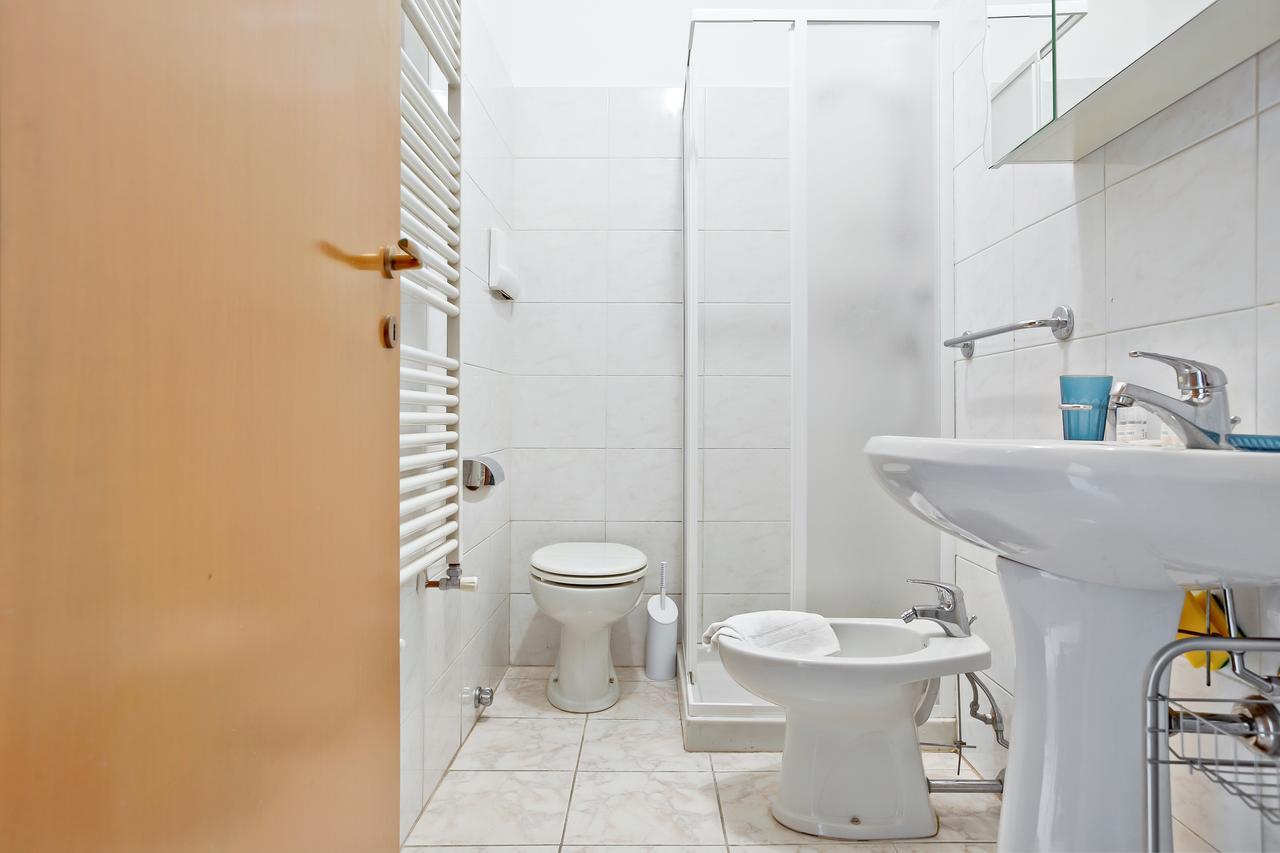 Apartamento Cenisio Brilliant Flat Milán Exterior foto